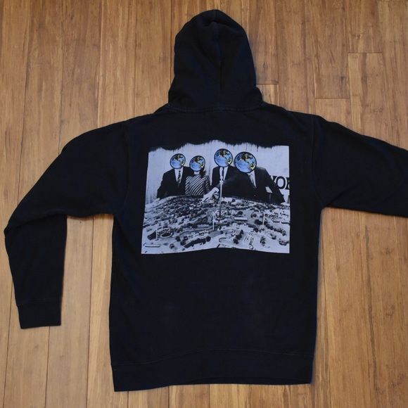TRAVIS SCOTT ASTROWORLD STAFF HOODIE - Picture 2 of 4